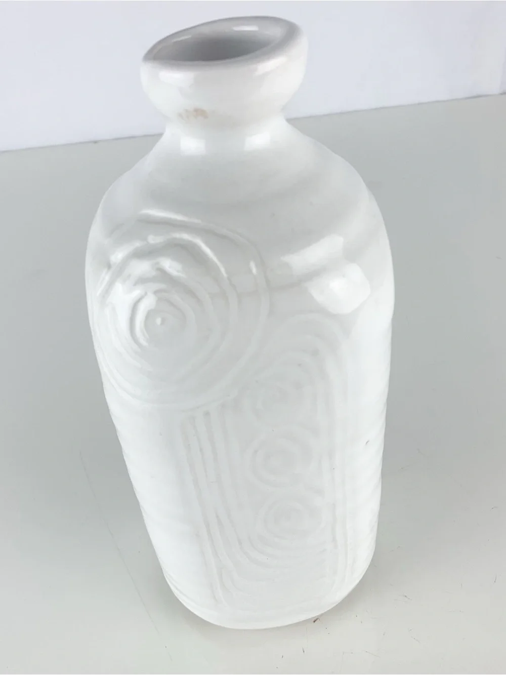 Vintage Abstract Modernism Studio Pottery White Swirled Vase Signed Hayes Mcm